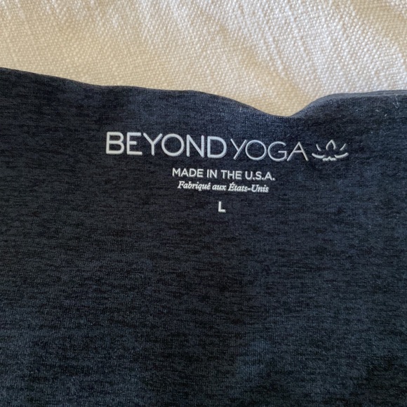 Beyond Yoga Spacedye Dark Night Cropped T-Shirt - Picture 2 of 2